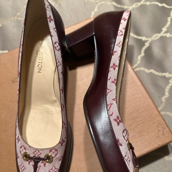 Louis Vuitton Shoes - Louis Vuitton